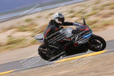 media/Sep-10-2022-SoCal Trackdays (Sat) [[a5bf35bb4a]]/Turn 9 Inside (1215pm)/